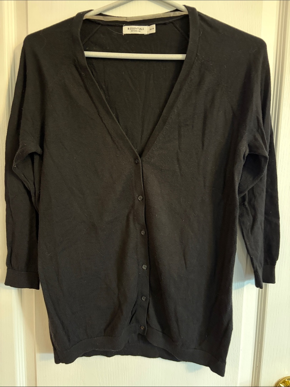 Reitmans Essentials Black V-Neck Button-Up Cardigan Sweater